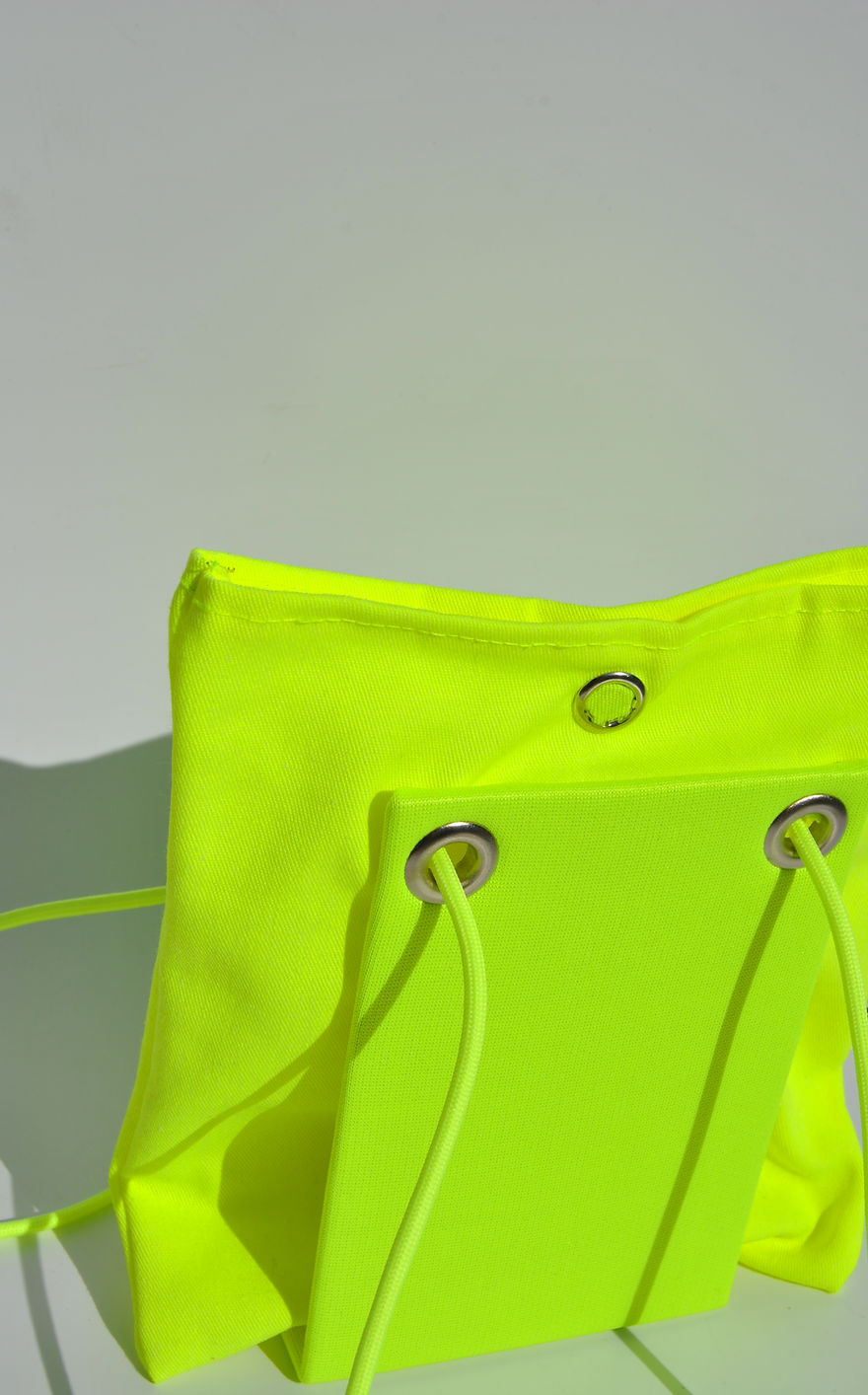 Neon Acid Bella