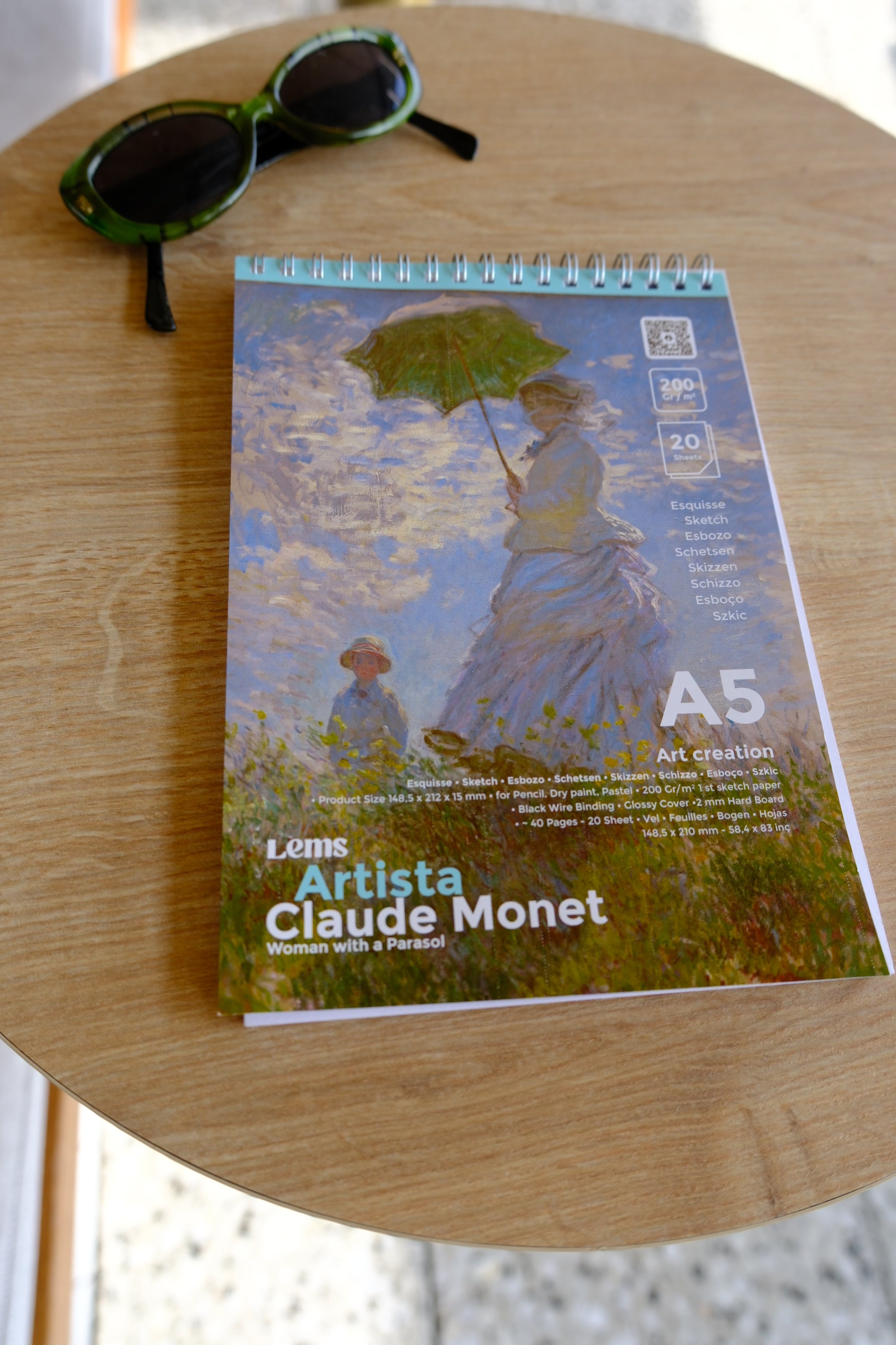 Artista Claude Monet - Woman With A Parasol 200 Gr. A5 Eskiz Defteri