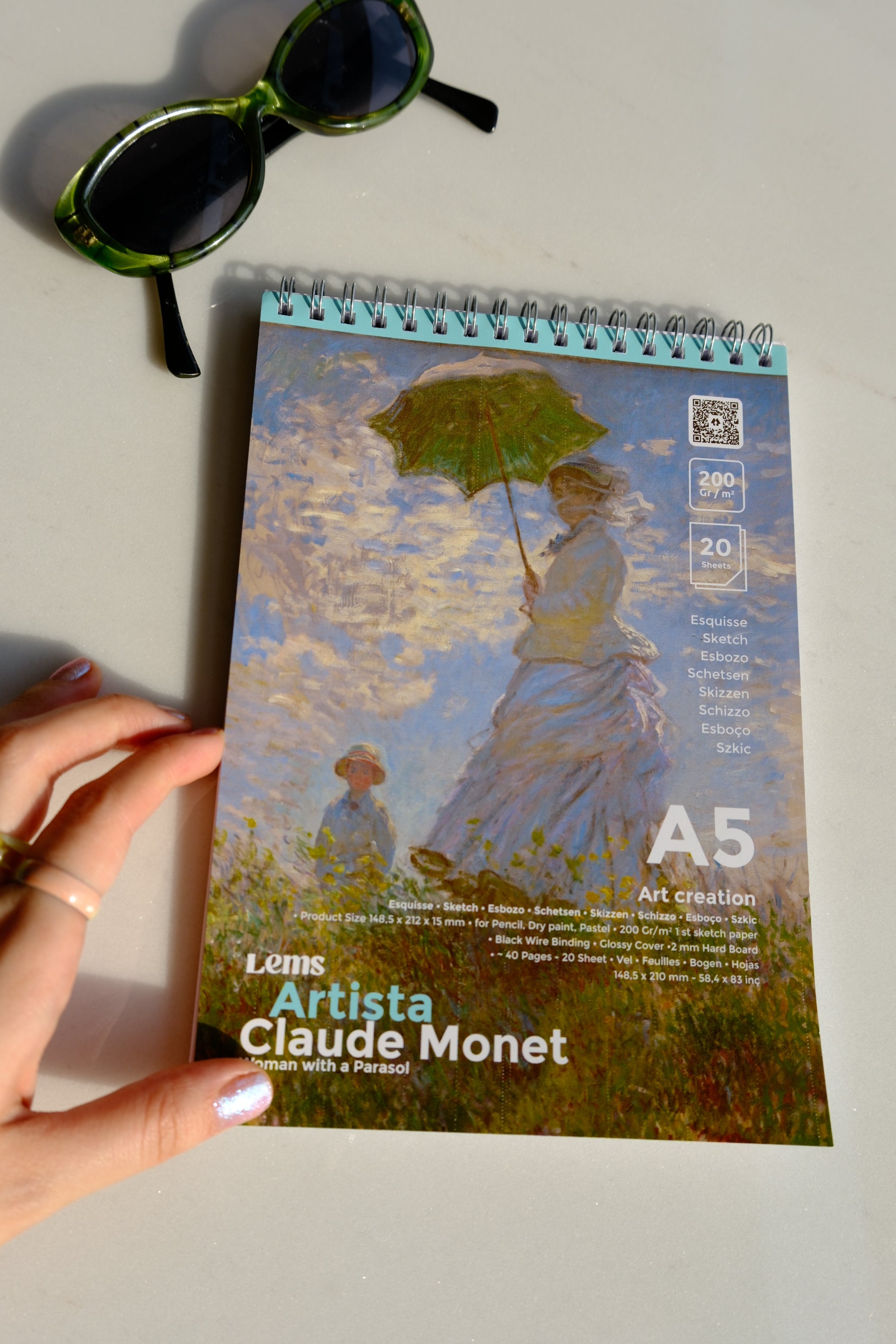 Artista Claude Monet - Woman With A Parasol 200 Gr. A5 Eskiz Defteri