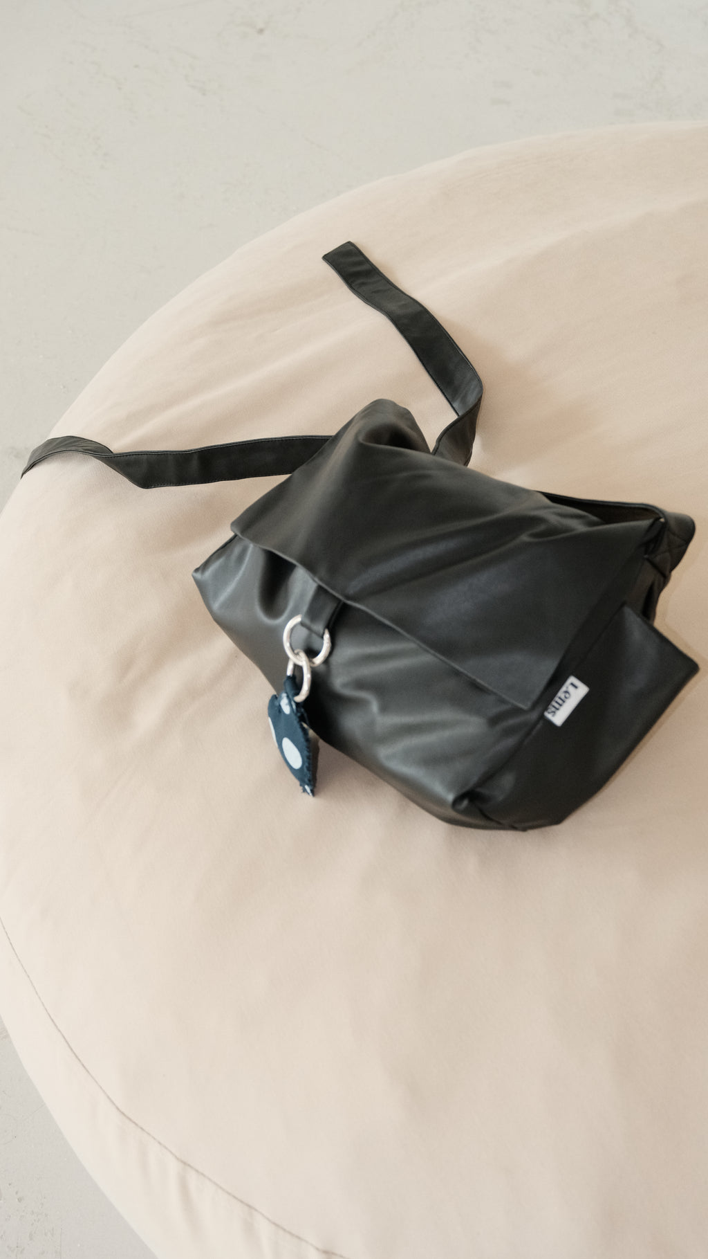 Sylvia / Raven Crossbody Bag
