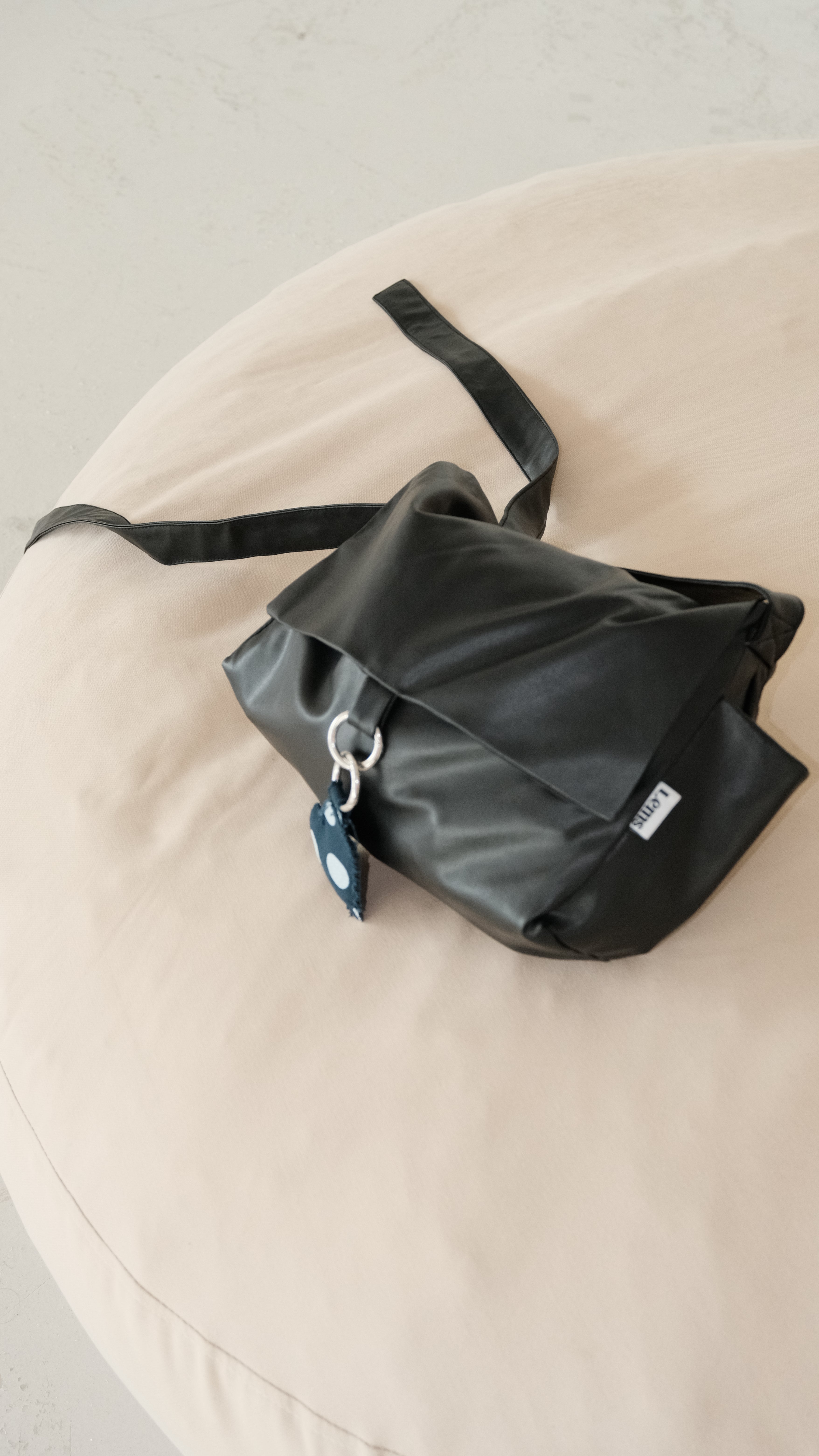 Sylvia / Raven Crossbody Bag